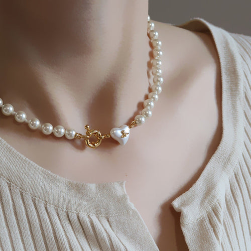 Women's retro heart pearl necklace clavicle chain
