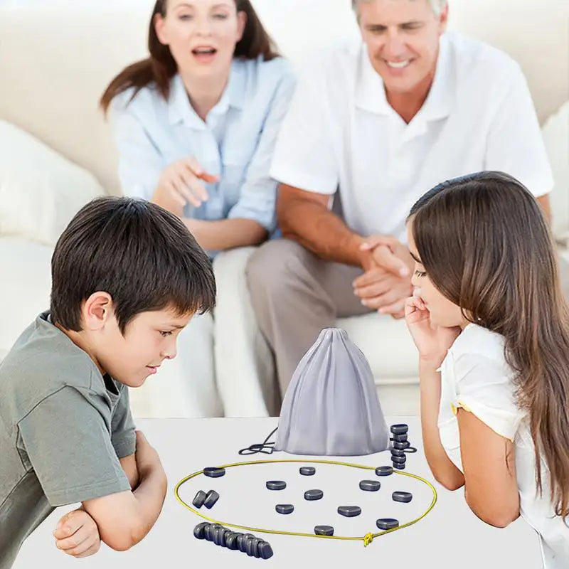 Magnetic Effect Chess Set
