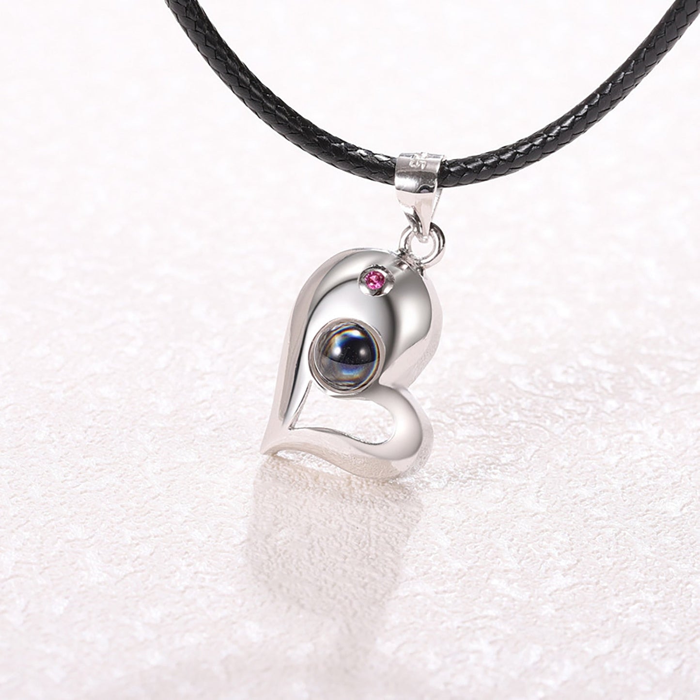 1 Pair Name Couple Heart Shape 100 Languages I Love You Projection Pendant Necklace